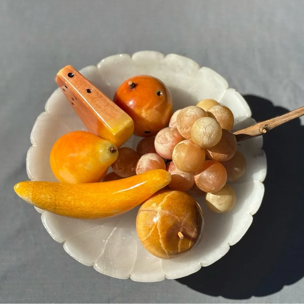 ✨ Vintage Onyx Stone Fruit Bowl | MCM Hand-Carved Alabaster Fruit Display ✨ - Picture 2 of 13